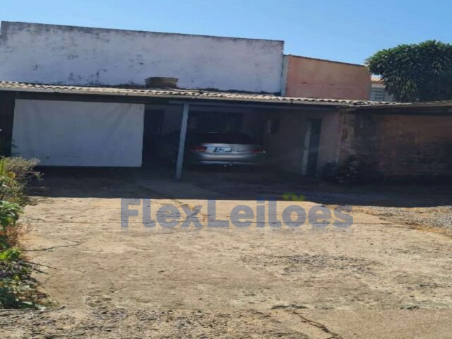 CASA NA QND 04 - TAGUATINGA/DF, localizado em Taguatinga - DF, bairro Qnd 04